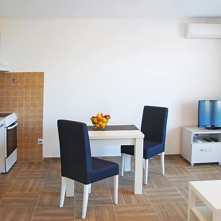 Apartmani Tivat Kaludjerovic Zimmer foto